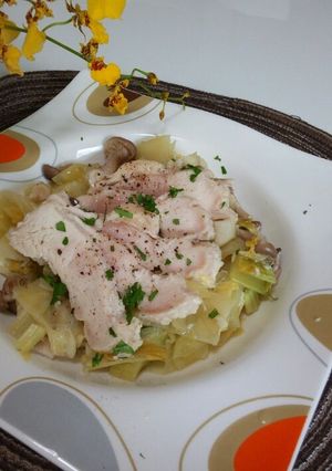 ダイエットに♪鶏肉とキャベツの塩糀蒸し-レシピのメイン写真