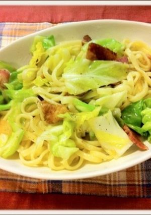 キャベツとベーコンのペペロンチーノ-レシピのメイン写真