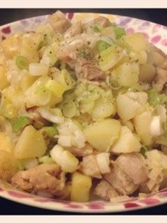 味付け簡単!鶏とじゃがいもの葱塩麹炒め-レシピのメイン写真
