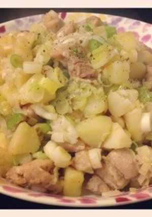 味付け簡単！鶏とじゃがいもの葱塩麹炒め-レシピのメイン写真