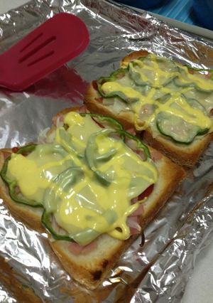 ガッツリ食べたいピッザトースト-レシピのメイン写真