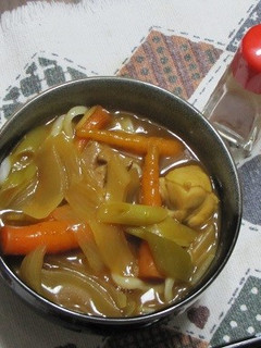 麺つゆで カレーうどん-レシピのメイン写真
