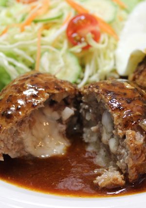 チーズインハンバーグ-レシピのメイン写真