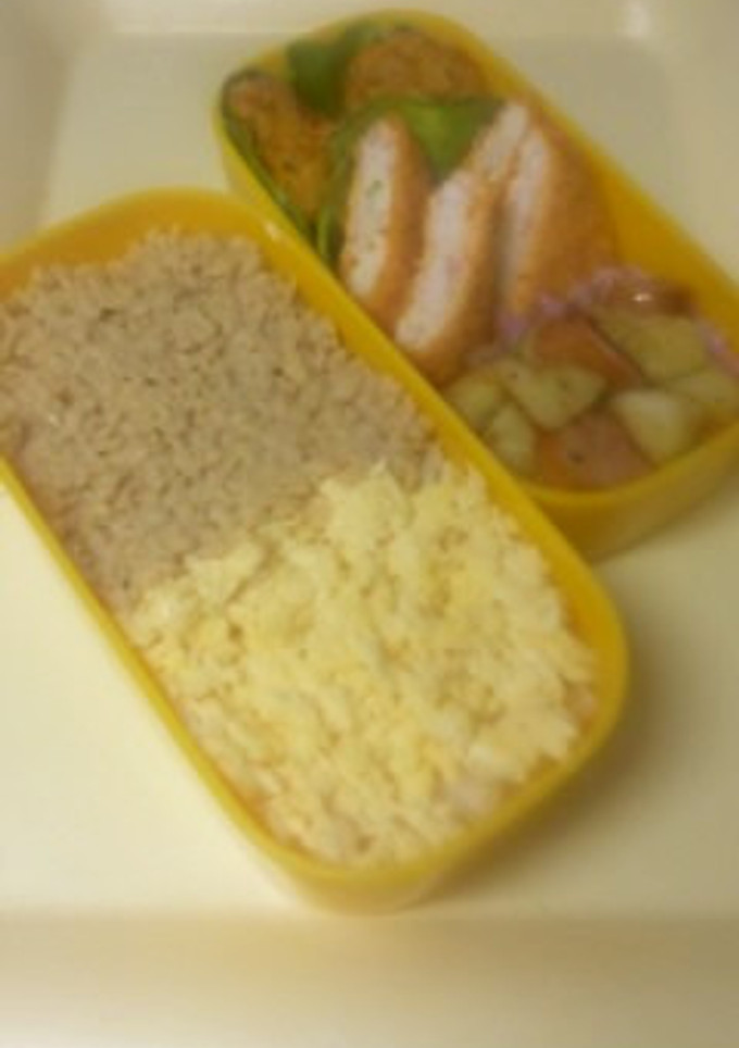 お弁当に♪レンジでしっとり鶏そぼろ-レシピのメイン写真