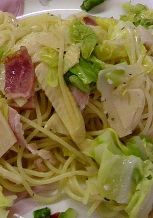 竹の子と春キャベツのペペロンチーノパスタ-レシピのメイン写真