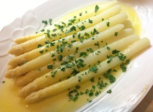 白アスパラガスのバターソース-レシピのメイン写真