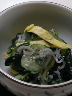 薄焼き卵が決めて♪きゅうりの酢の物-レシピのメイン写真