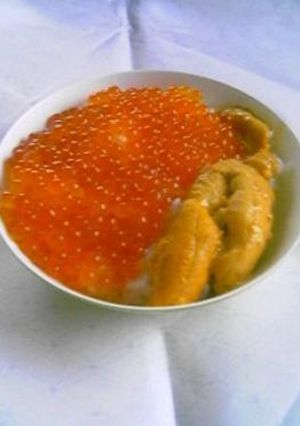 ウニとイクラのコラボ丼-レシピのメイン写真