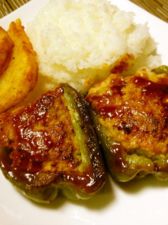 ピーマンの豆腐ハンバーグ詰め-レシピのメイン写真