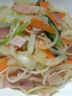 ベーコンと野菜で焼きそうめん-レシピのメイン写真