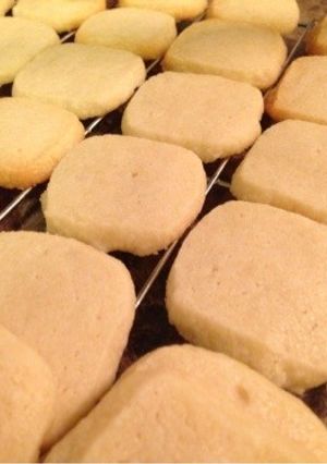 卵なしでココナッツ風味バタークッキー-レシピのメイン写真