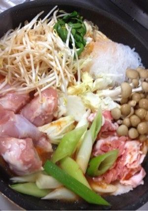 野菜たっぷりキムチ鍋！-レシピのメイン写真