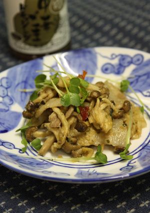 コリコリしめじと豚肉の香味炒め-レシピのメイン写真