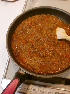 ロールキャベツをミートソースにリメイク-レシピのメイン写真