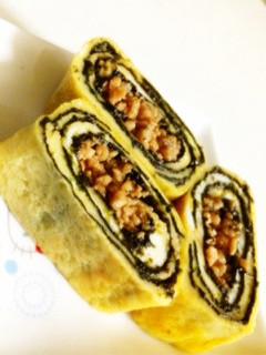 簡単!お弁当にそぼろの卵焼き♥︎-レシピのメイン写真