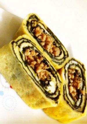 簡単!お弁当にそぼろの卵焼き♥︎-レシピのメイン写真