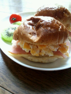 簡単朝食*卵チーズパン-レシピのメイン写真