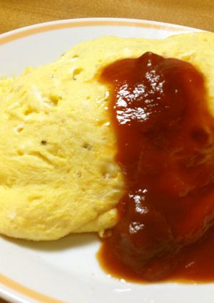 混ぜるだけのチキンライスdeオムライス♪-レシピのメイン写真