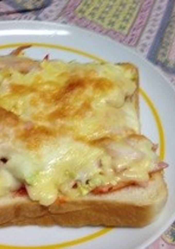 マヨでまろやか〜キムチとハムのトースト-レシピのメイン写真