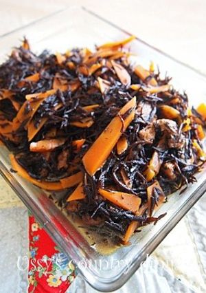 【市販のめんつゆで】ひじきの煮物-レシピのメイン写真