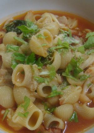 セロリと白シメジのトマト風味パスタ-レシピのメイン写真