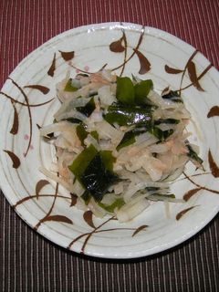 新玉ねぎのめんつサラダ-レシピのメイン写真