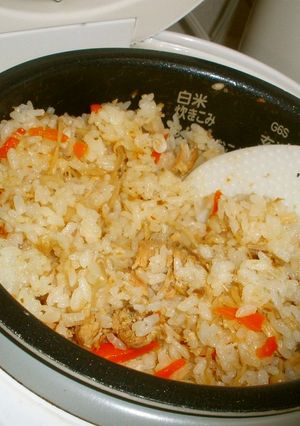 簡単☆鮭缶で炊き込みご飯-レシピのメイン写真