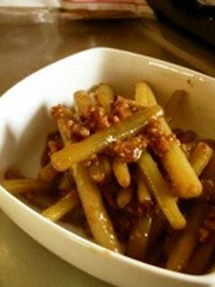 フキと挽肉炒め 簡単レシピ-レシピのメイン写真