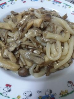 簡単!和風きのこ焼きうどん-レシピのメイン写真