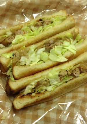 野菜たっぷり！簡単大満足生姜焼きサンド☆-レシピのメイン写真