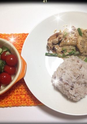 鶏胸肉とニンニクの芽の塩麹クリーム-レシピのメイン写真