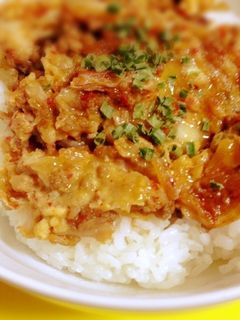 まな板いらず☆キムチの卵とじ丼-レシピのメイン写真