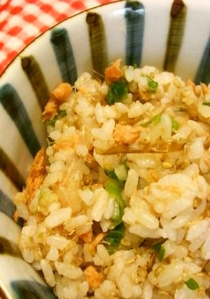 鮭ゴマご飯-レシピのメイン写真