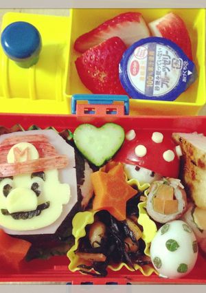 キャラ弁＊マリオ＆ヨッシーの卵＆きのこ-レシピのメイン写真