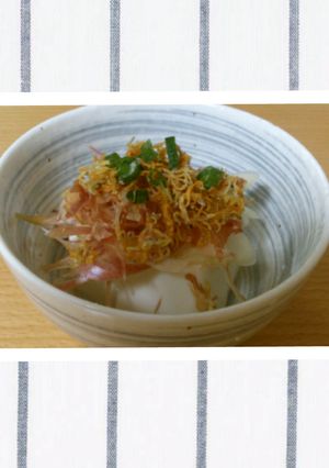 冷奴ｶﾘｶﾘじゃことｼｬｷｼｬｷ茗荷乗せ-レシピのメイン写真