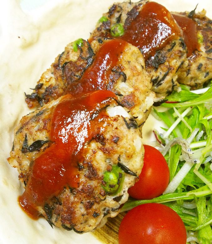 栄養満点！つくね風ひじき入り味噌バーグ by じんとっと