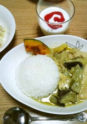 グリーンカレー＆ツナキャベツサラダ-レシピのメイン写真