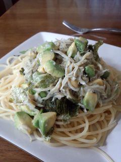 アボカドとしらすの和風クリーム系パスタ-レシピのメイン写真