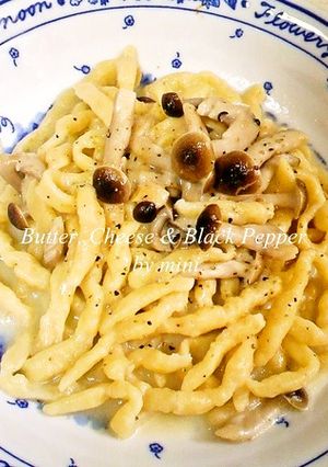 バター、チーズ、黒コショウのパスタ-レシピのメイン写真