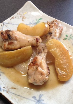 男の手羽先りんご煮-レシピのメイン写真