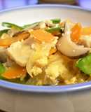 高野豆腐ときぬさやの玉子とじ