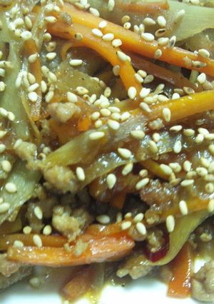 【挽き肉入り】きんぴらごぼう-レシピのメイン写真