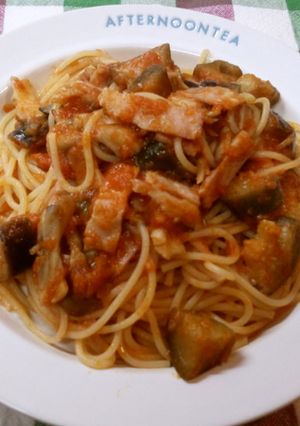 ナスとベーコンのトマトソーススパゲティ-レシピのメイン写真