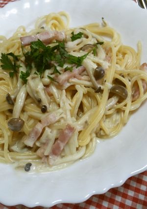 ベーコンとキノコでクリームソースパスタ-レシピのメイン写真
