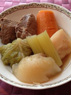 ポトフの牛スネ肉を塩麹と圧力鍋でホロッと-レシピのメイン写真