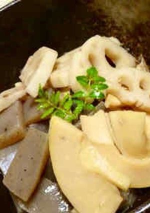 いりこで筍と蓮根の煮物*蒟蒻プラス-レシピのメイン写真