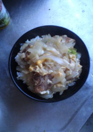 玉ねぎタップリ親子カツ丼-レシピのメイン写真