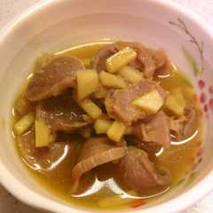 รูปของ 麺つゆで簡単　砂肝の生姜ニンニク茹で