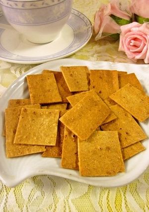 ココナッツの薄焼きクラッカー-レシピのメイン写真