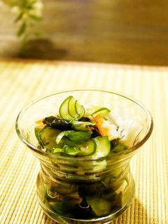かにかま入り☆わかめと胡瓜の酢のもの-レシピのメイン写真